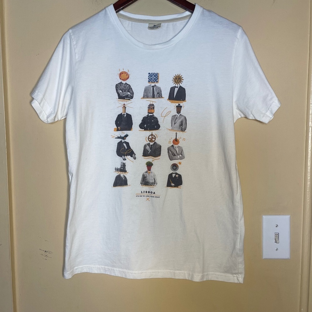 Tshirt Center White Graphic Tee